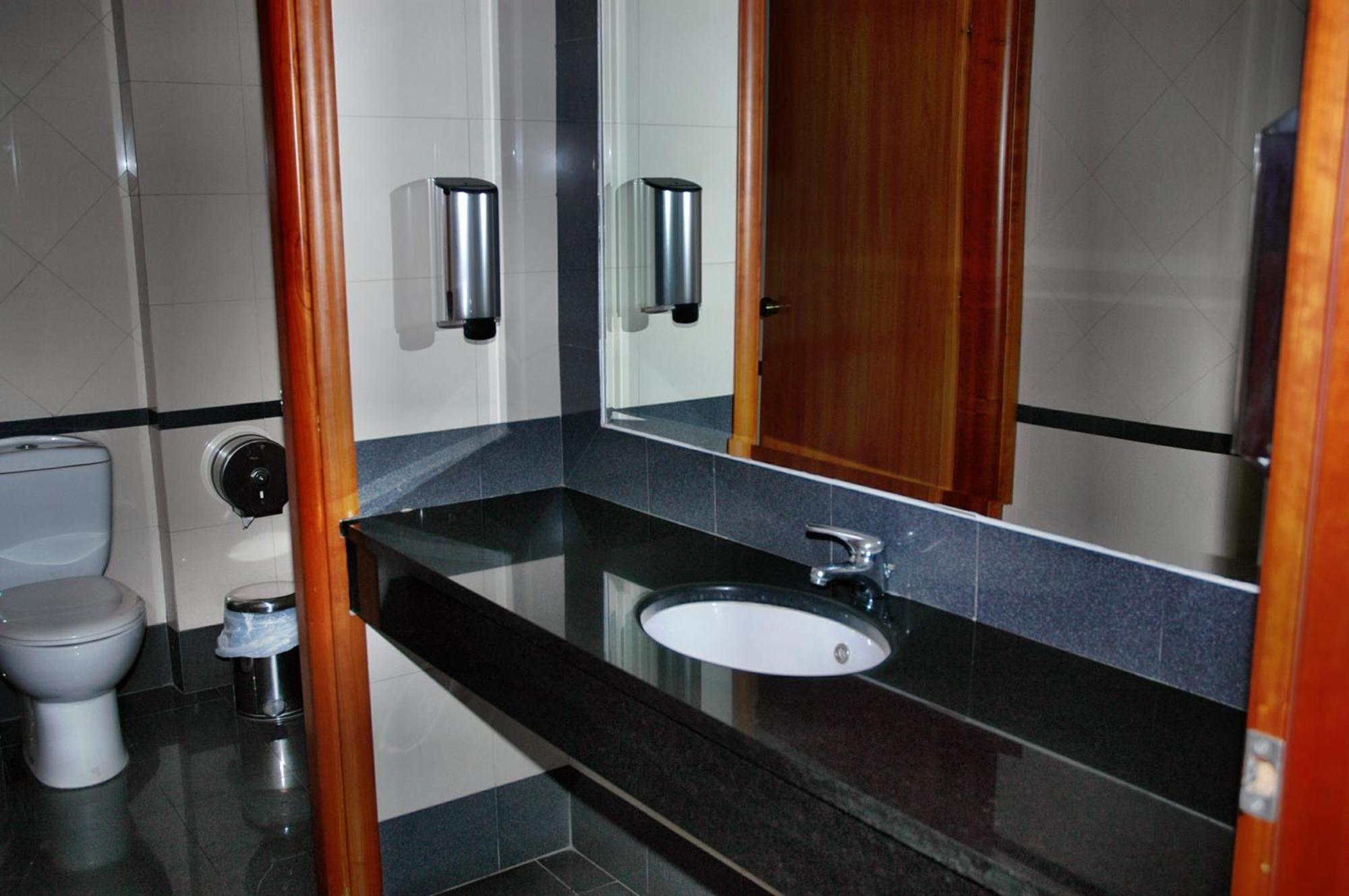 Hotel Elena Lamía Esterno foto
