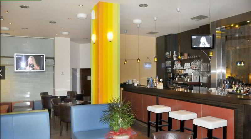 Hotel Elena Lamía Esterno foto